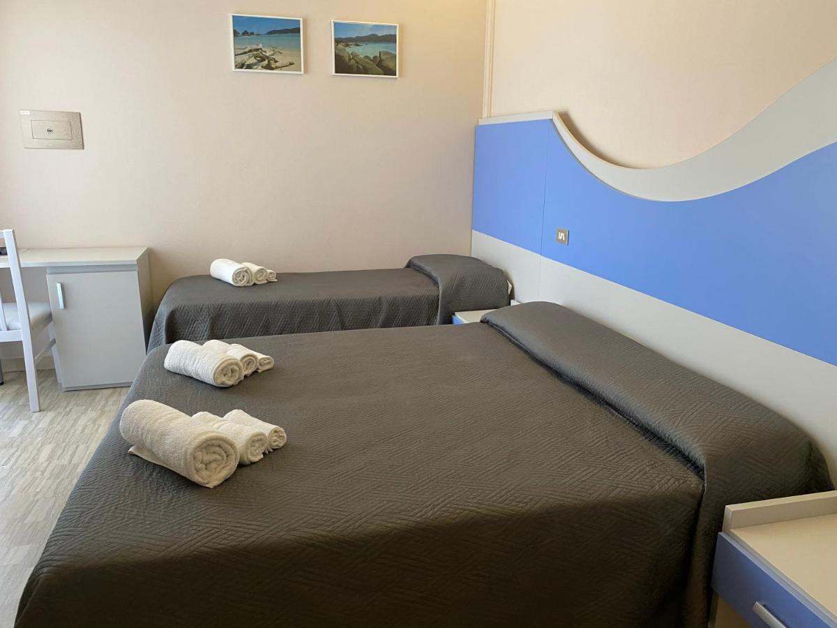 Hotel Moderno - Bed & Breakfast Cervia Eksteriør billede