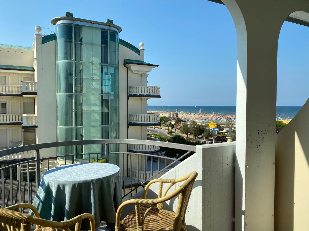 Hotel Moderno - Bed & Breakfast Cervia Eksteriør billede
