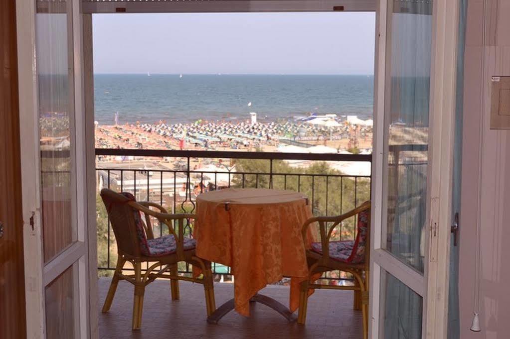 Hotel Moderno - Bed & Breakfast Cervia Eksteriør billede